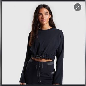 women’s gymshark box utility cropped sweatshirt/top small black